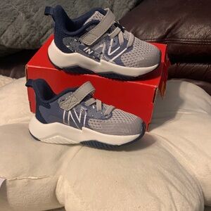 New Balance Kids Navy and Gray Sneakers
